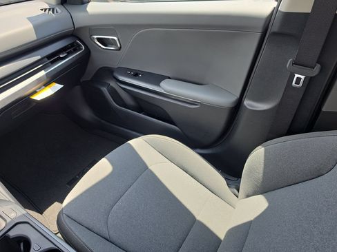 New 2026 Kia K4 FWD image 15