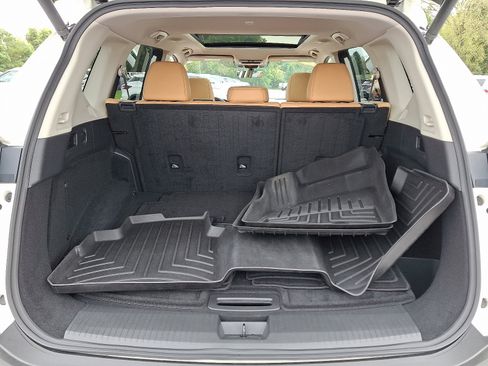 Used 2022 Nissan Rogue Platinum w/ Head-Up Display Package image 34