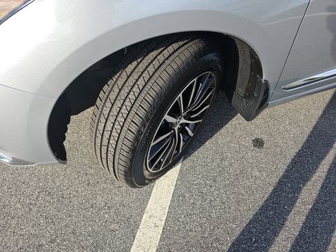 New 2025 Acura RDX SH-AWD w/ Advance Package image 29