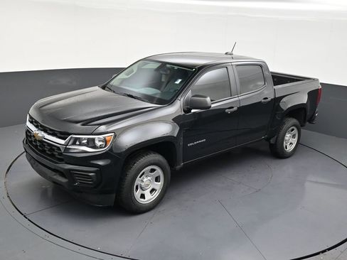 Used 2022 Chevrolet Colorado W/T w/ WT Convenience Package RWD image 12