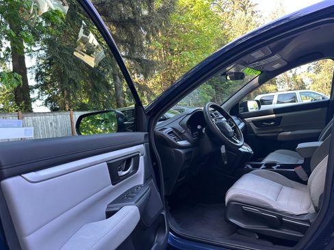 Used 2019 Honda CR-V LX image 20