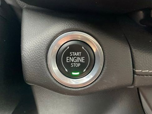 Used 2022 Buick Envision Preferred FWD image 23