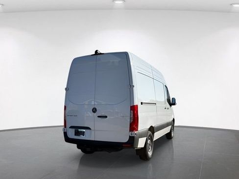 New 2025 Mercedes-Benz Sprinter 2500 image 8