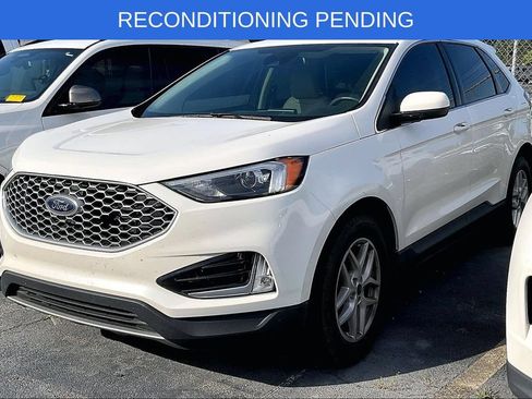 Used 2023 Ford Edge SEL w/ Convenience Package AWD/4WD image 2