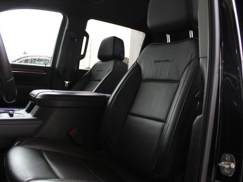 Used 2024 GMC Sierra 2500 Denali w/ Denali Reserve Package AWD/4WD image 22