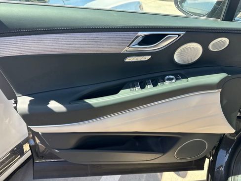 New 2026 Genesis GV80 3.5T Prestige image 9