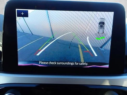 Used 2020 Ford Escape SE Sport image 17