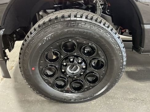 New 2026 Ford F250 Lariat w/ Black Appearance Package image 23