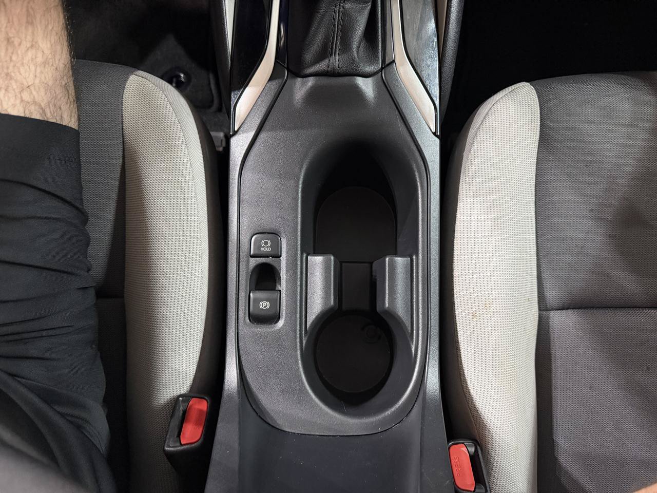 Used 2023 Toyota Corolla LE FWD image 40