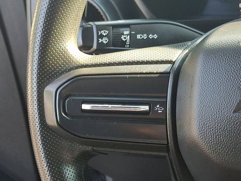 Used 2023 Chevrolet Colorado W/T RWD image 20