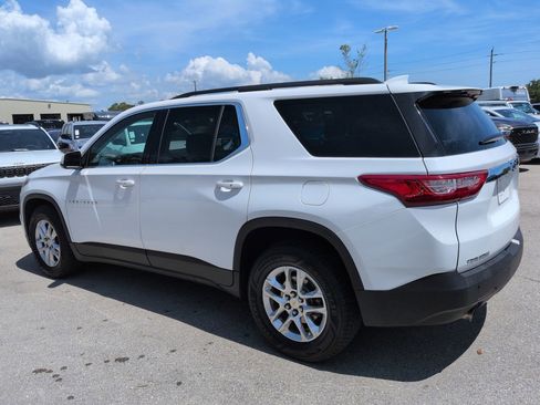 Used 2019 Chevrolet Traverse LT FWD image 7