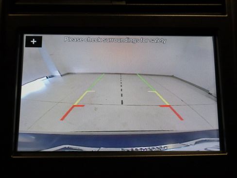 Used 2018 Lincoln MKC Reserve image 33