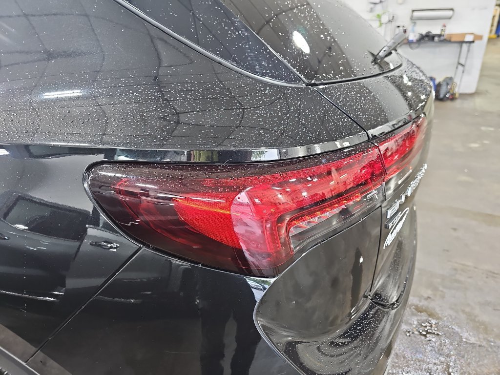 Certified 2023 Buick Envision Preferred AWD/4WD image 39