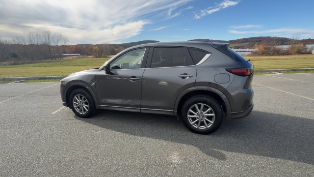 Used 2025 MAZDA CX-5 AWD 2.5 S w/ Preferred Package image 6