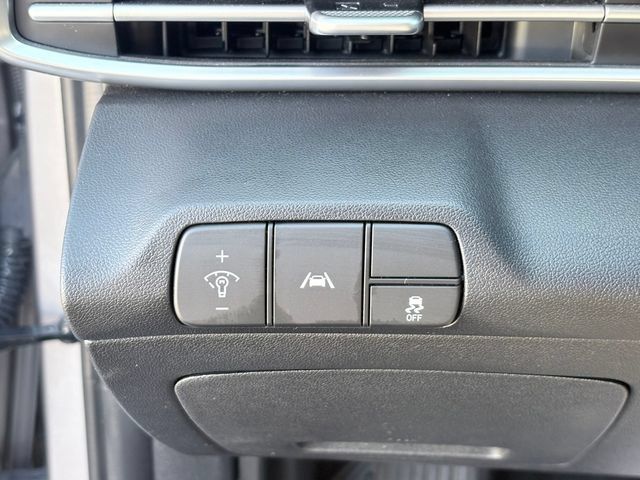 Used 2023 Hyundai Elantra SEL w/ Convenience Package FWD image 23