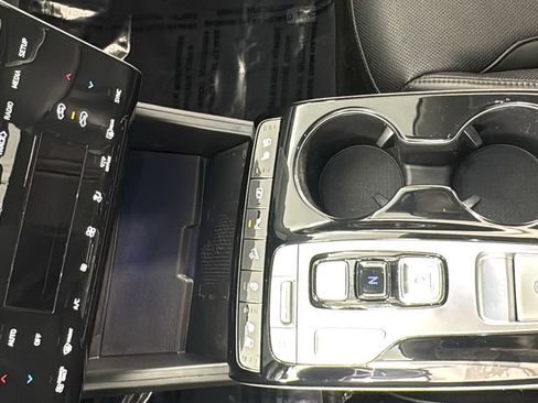 Used 2022 Hyundai Tucson Limited image 29