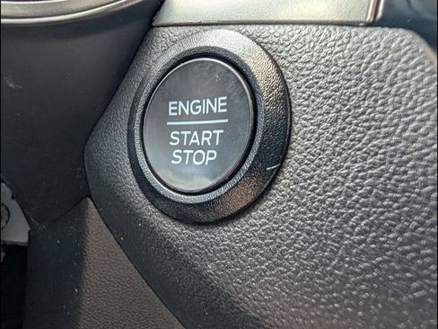 Used 2024 Ford Escape Active w/ Cold Weather Package FWD image 8