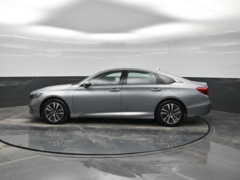 Used 2019 Honda Accord Touring image 5