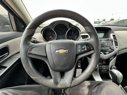 Used 2011 Chevrolet Cruze LS w/ Connectivity Package FWD image 33