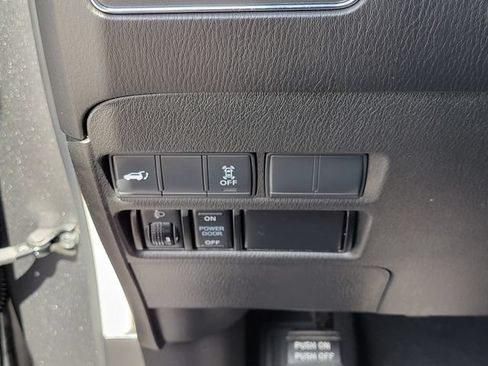 Used 2017 Nissan Armada SV w/ Driver Package AWD/4WD image 14