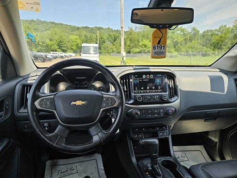 Used 2015 Chevrolet Colorado Z71 AWD/4WD image 7