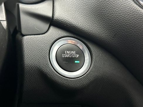 Used 2024 Chevrolet Equinox LT image 21