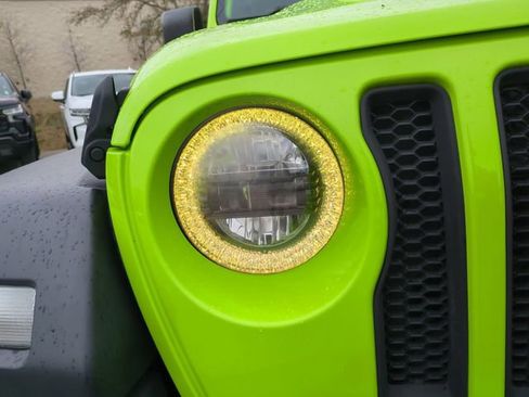 Used 2021 Jeep Wrangler Unlimited Sport AWD/4WD image 9