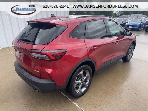 Used 2025 Ford Escape ST-Line AWD/4WD image 4