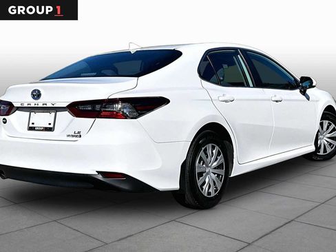 Used 2024 Toyota Camry LE FWD image 13