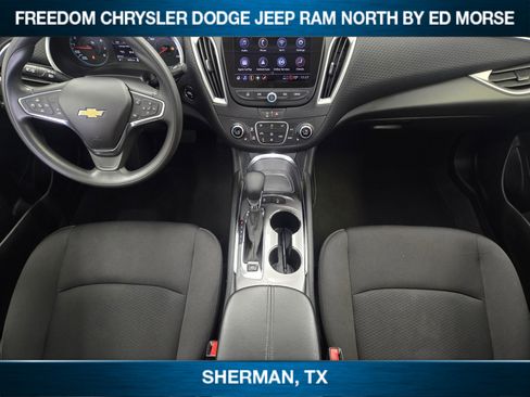 Used 2024 Chevrolet Malibu LT image 20