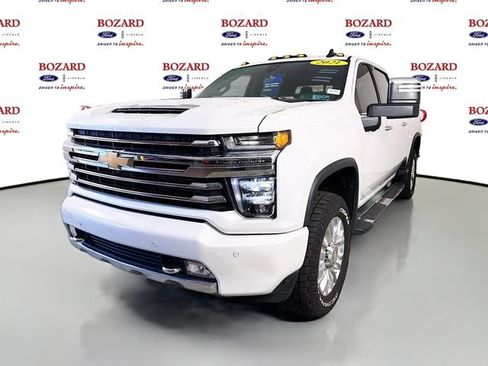 Used 2021 Chevrolet Silverado 2500 High Country w/ Z71 Off-Road Package AWD/4WD image 4