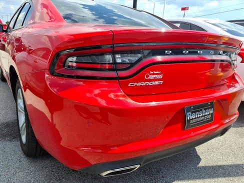 Used 2023 Dodge Charger SXT image 19