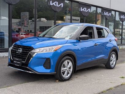 Used 2023 Nissan Kicks S