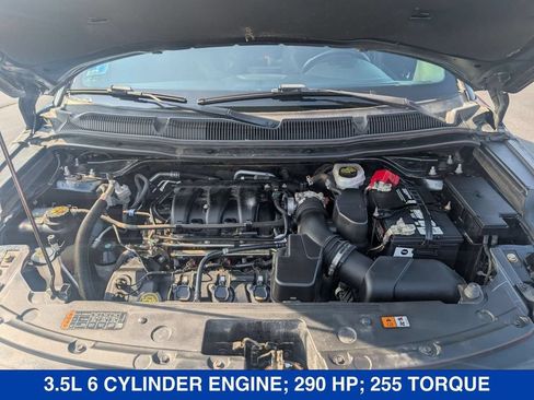 Used 2018 Ford Explorer XLT w/ Equipment Group 201A AWD/4WD image 62