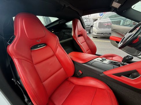 Used 2019 Chevrolet Corvette Z06 image 24