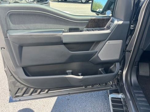 Used 2022 Ford F150 Lariat w/ Equipment Group 502A High image 13