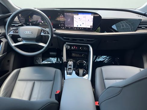 Certified 2025 Audi Q5 Premium Plus w/ Premium Plus AWD/4WD image 36
