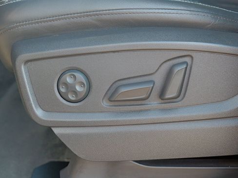 Certified 2022 Audi Q5 2.0T Premium w/ Convenience Package image 25