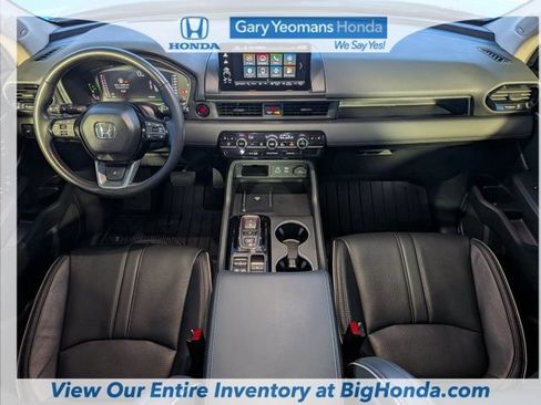 Certified 2025 Honda Pilot Elite image 16