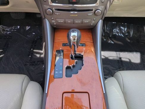 Used 2009 Lexus IS 250 RWD image 17