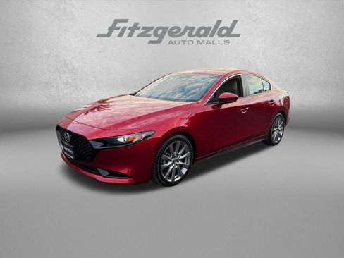 Used 2019 MAZDA MAZDA3 Sedan w/ Select Package FWD image 2