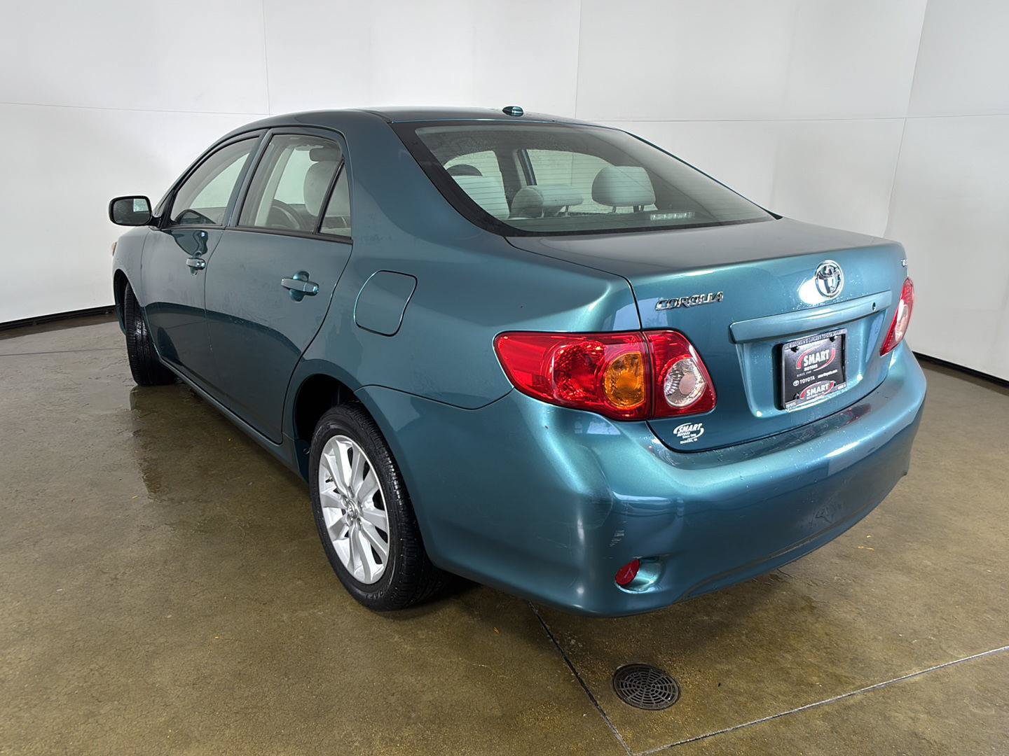 Used 2009 Toyota Corolla LE w/ All Weather Guard Pkg FWD image 24