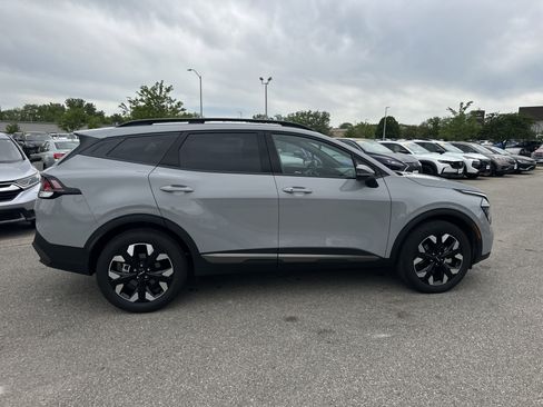Used 2024 Kia Sportage X-Line AWD/4WD image 3