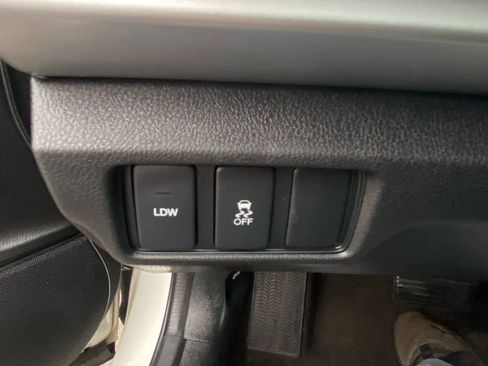 Used 2013 Honda Crosstour EX-L image 22