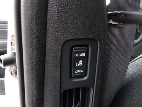 Used 2025 Honda Odyssey EX-L image 42