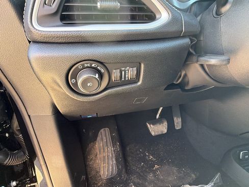 New 2026 Chrysler Pacifica Select w/ S Appearance Package FWD image 22