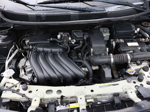 Used 2014 Nissan Versa SV image 42