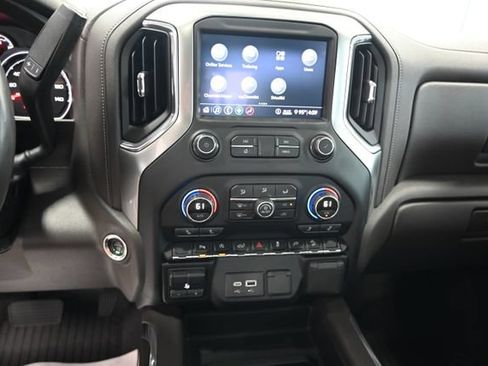 Used 2020 Chevrolet Silverado 1500 LT Trail Boss AWD/4WD image 16