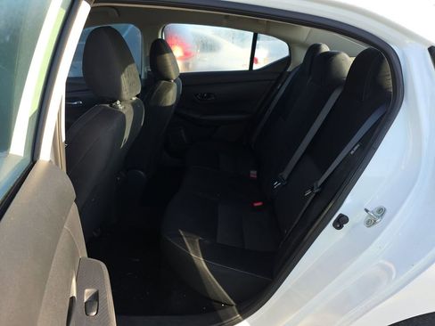 Used 2024 Nissan Sentra SV image 16