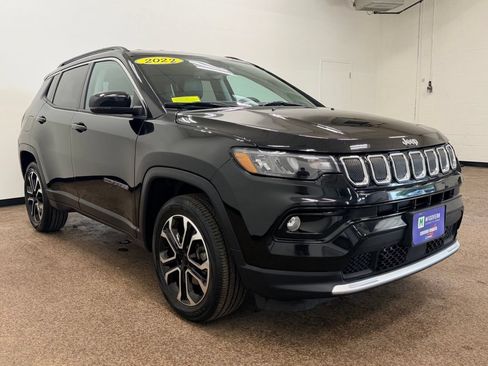 Used 2022 Jeep Compass Limited AWD/4WD image 9